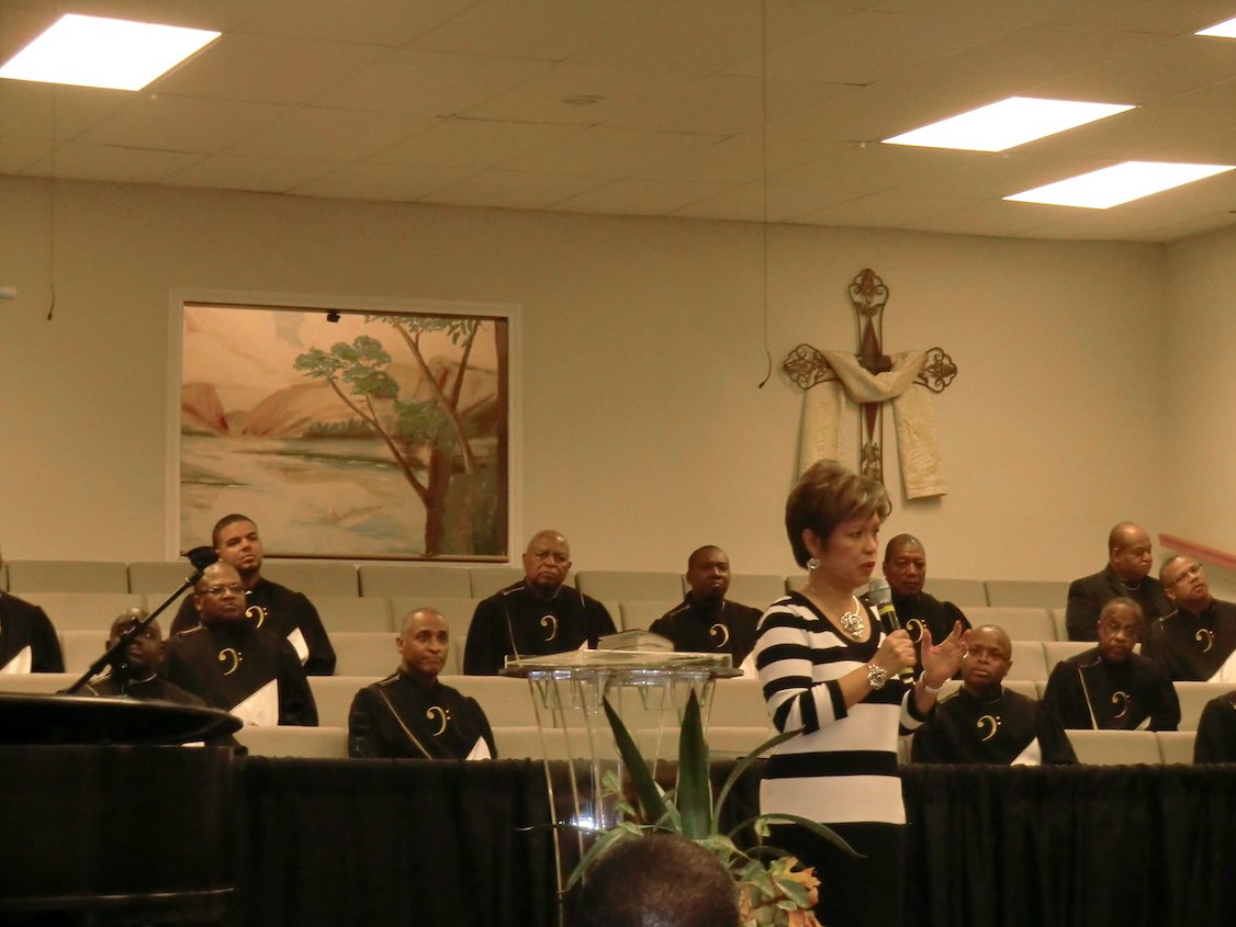 Speaking in church black and white top blouse Dallas