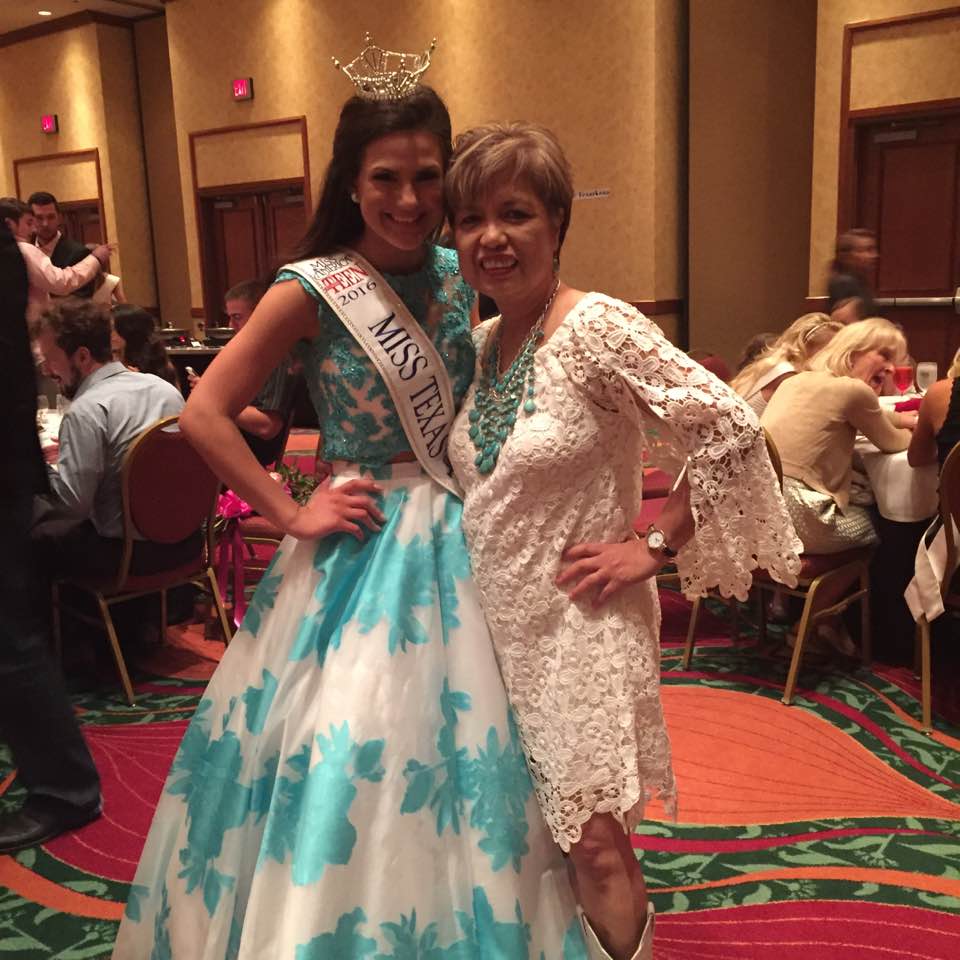 With Miss Texas Teen 2016 Heather King