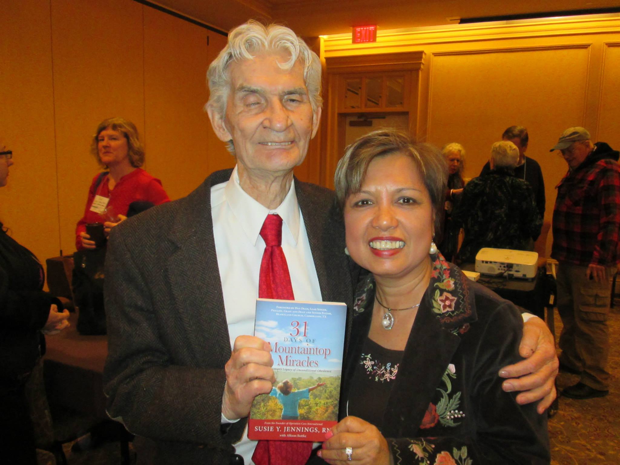 With author Cecil Murphey 90 Minutes in Heaven